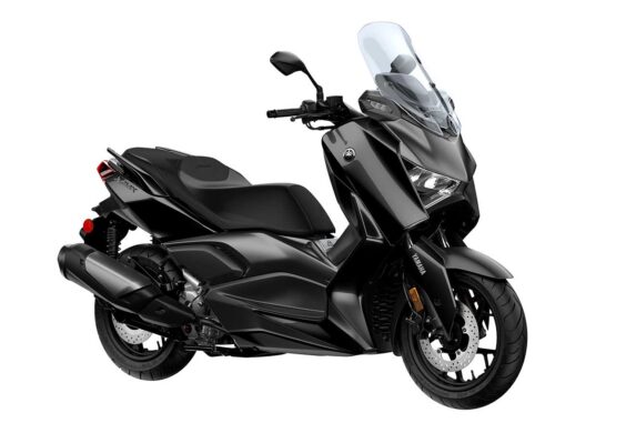X-MAX 300